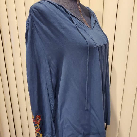 St. John's Bay Blue Boho V-Neck Tunic Top Flower Embroidery Women's Size 2X - Picture 3 of 12